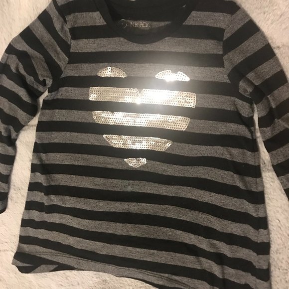 Nevada heart striped tee kid size 5 - Picture 1 of 1